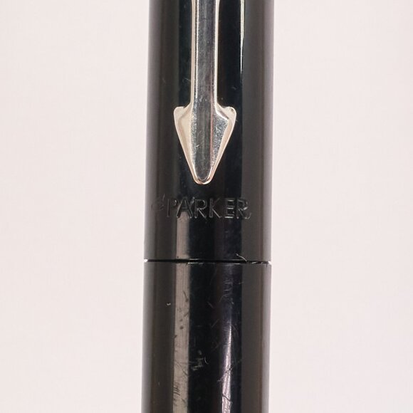 Parker Vector Fountain Pen / Red Barrel / Made in USA / Fine Nib - Picture 8 of 14